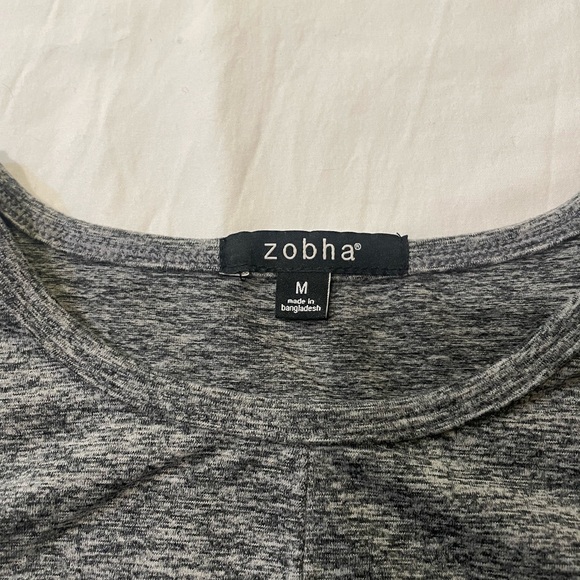 Zobha Women's Grey Sleeveless crop top with front twist - Picture 6 of 10